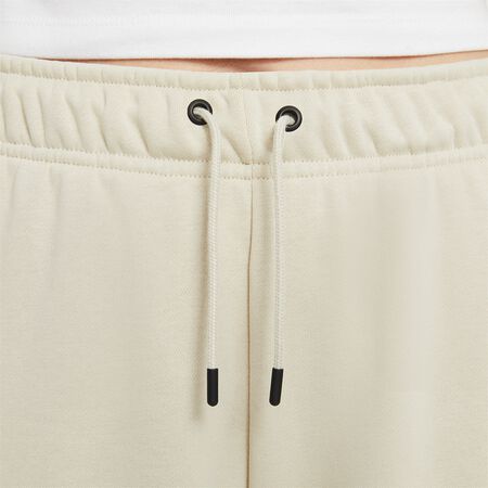 Sportswear Essentials Women's Mid-Rise Cargo Pants
