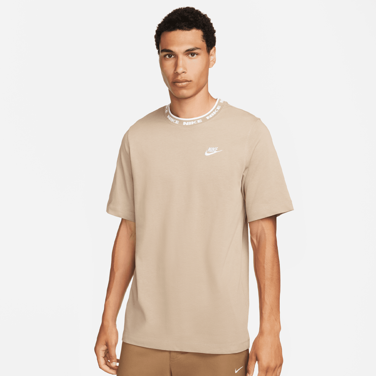 Nike Club Lbr Short-sleeve Top T-shirts Kleding khaki white maat: XL beschikbare maaten:S L XL