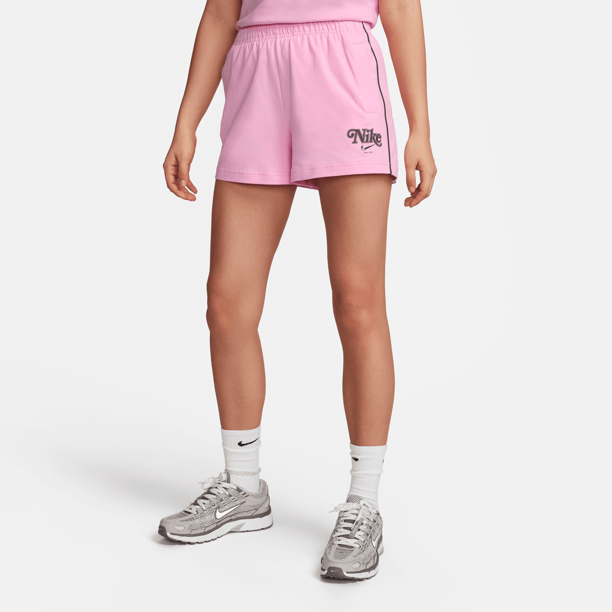 Nike Sportswear Short Jersey Ef Sportshorts Dames pink rise maat: XL beschikbare maaten:XS S M L XL