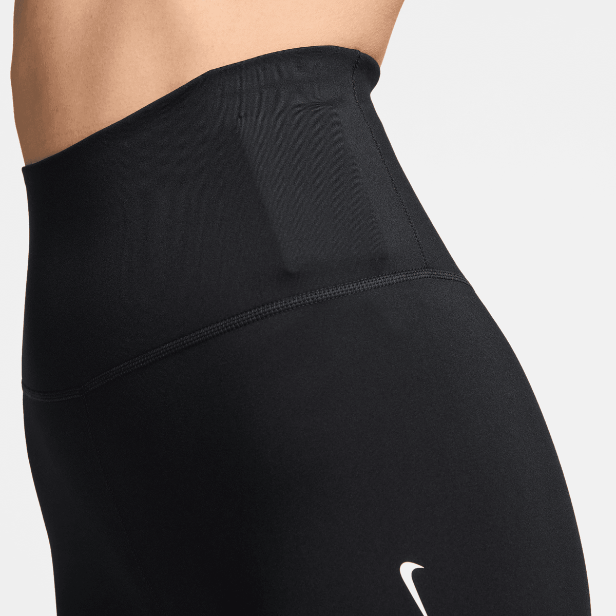 Nike One Dri-fit High Rise Shorts Sportshorts Dames black sail maat: XS beschikbare maaten:XS S M L