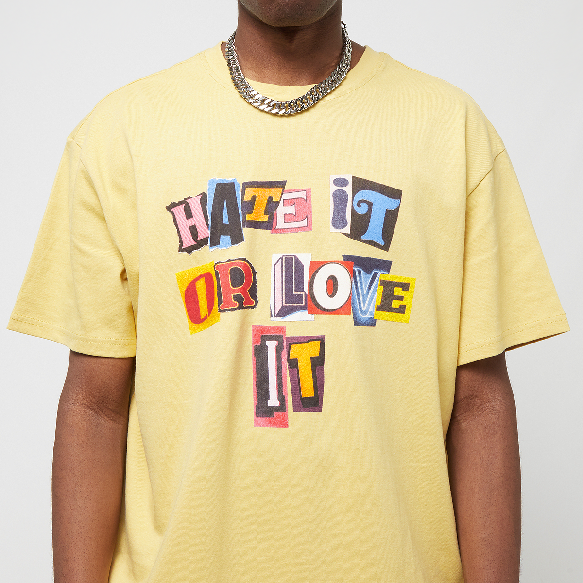 Upscale by Mister Tee Hate It Or Love Oversize Tee T-shirts Kleding palemoss maat: XS beschikbare maaten:XS S M
