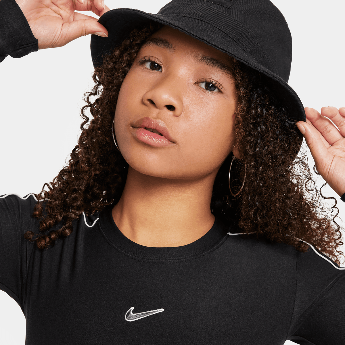 Nike Sportswear Crop Long Sleeve Top Sw Longsleeves Kids black white maat: 137 beschikbare maaten:137