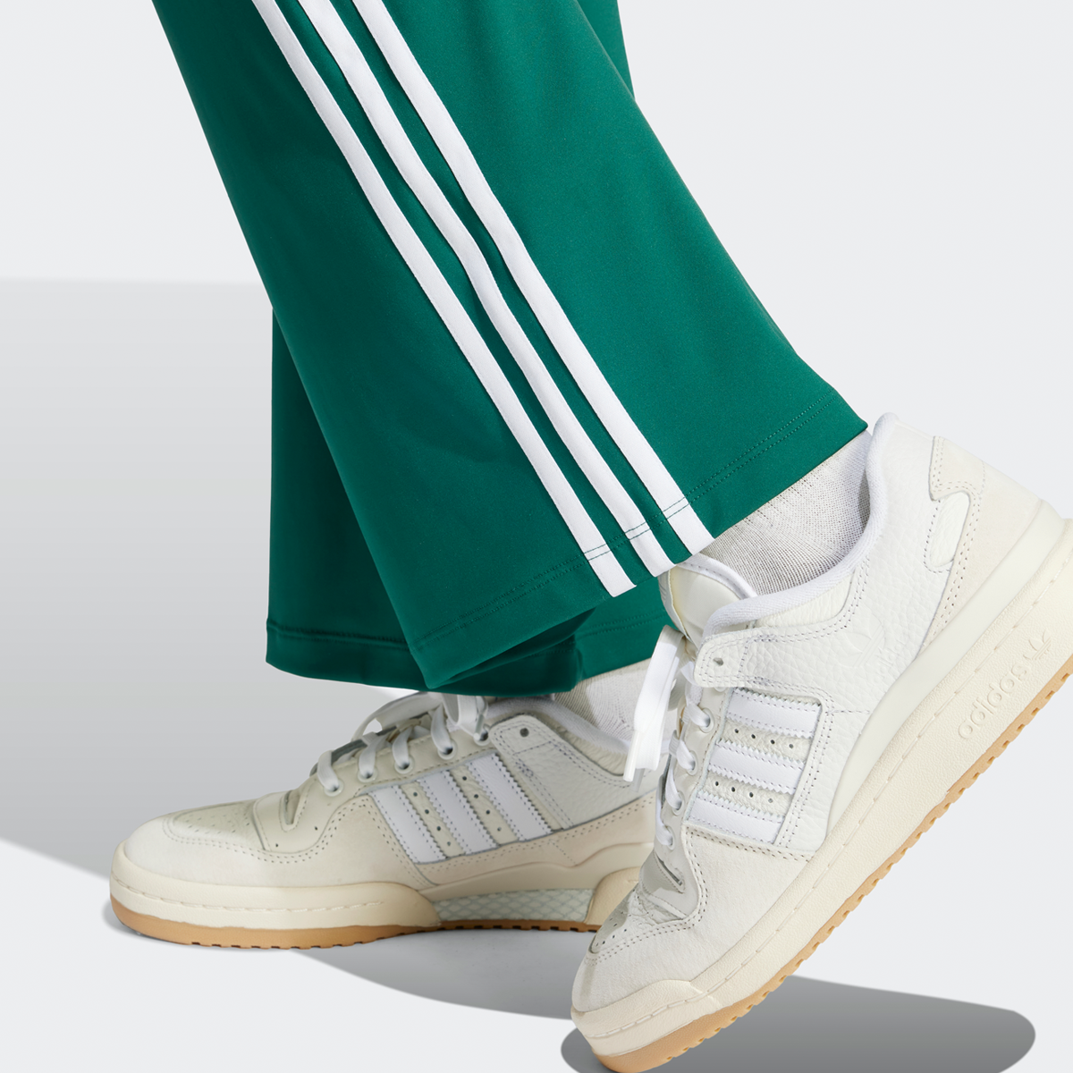 adidas Originals Adilenium Flared Leggings Dames collegiate green maat: XS beschikbare maaten:XS S M L