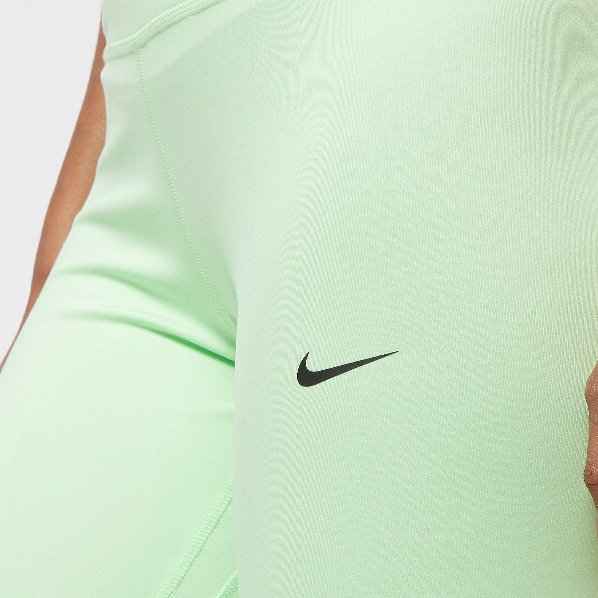 Nike High-waisted Full-length Leggings Dames vapor green black maat: XS beschikbare maaten:XS S M L