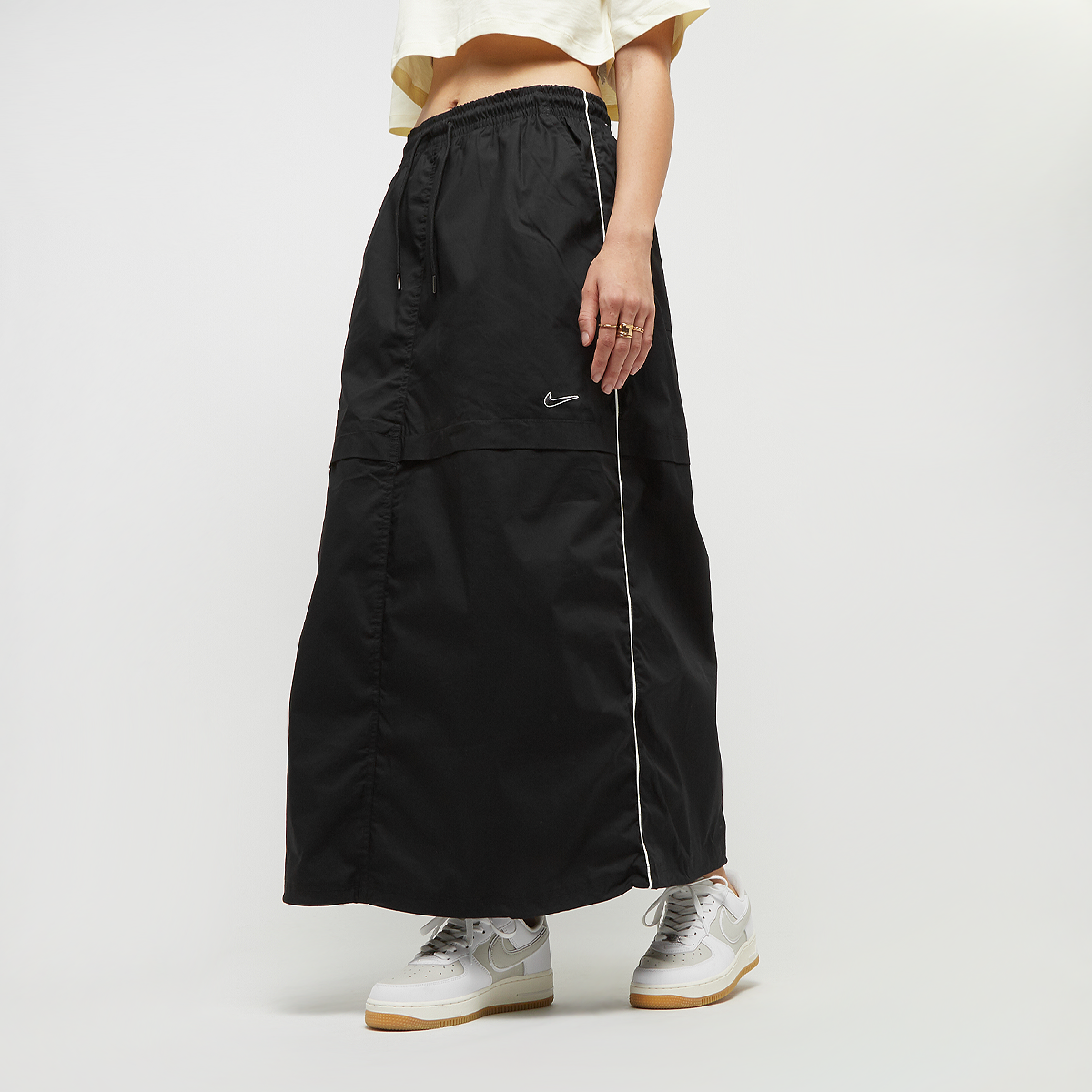 Nike Sportswear Woven Skirt Rokken Dames black white maat: XS beschikbare maaten:XS S