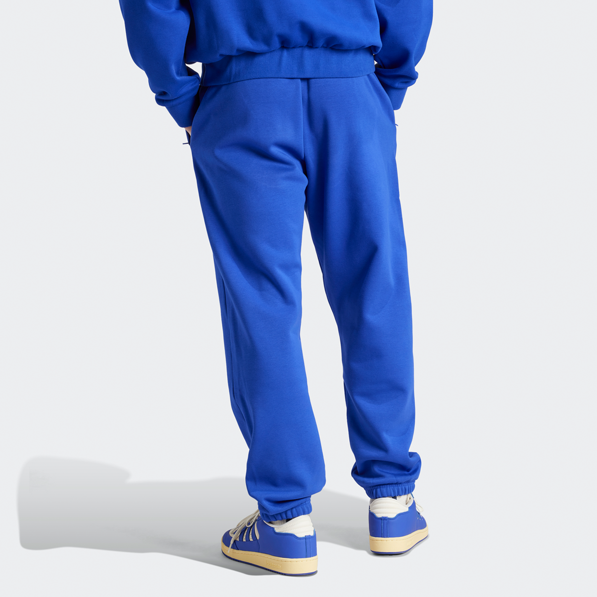 adidas Originals Basketball Fleece Jogging Broek Trainingsbroeken Heren lucid blue maat: S beschikbare maaten:S M L