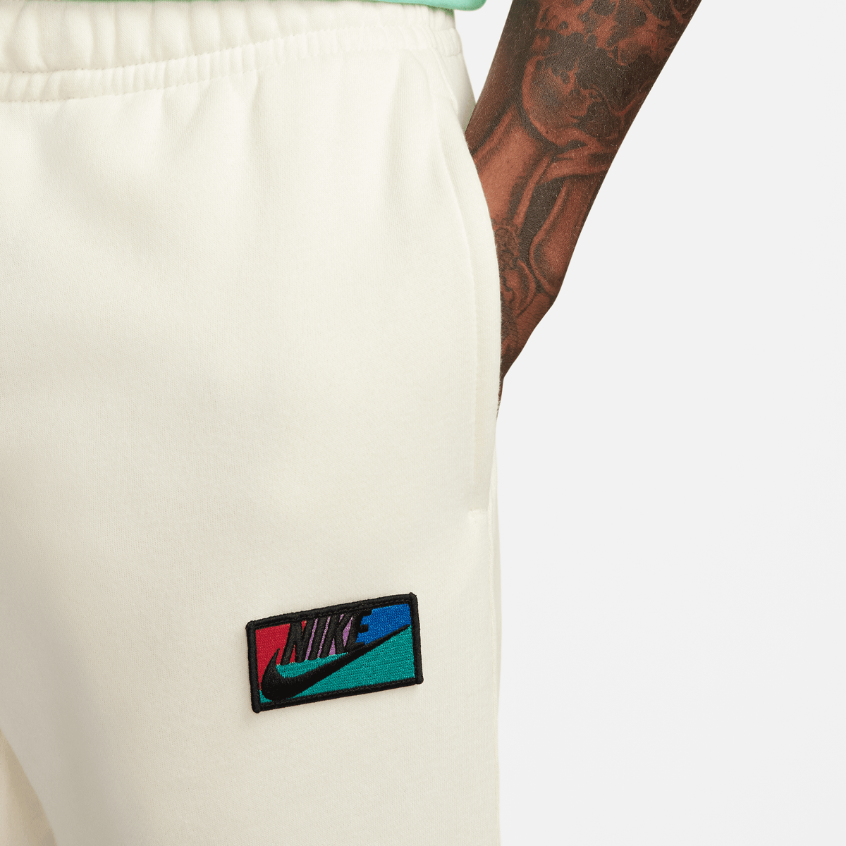 Nike Club Fleece+ Brushed-back Fleece Pants Trainingsbroeken Kleding coconut milk coconut milk maat: S beschikbare maaten:S L XL XXL