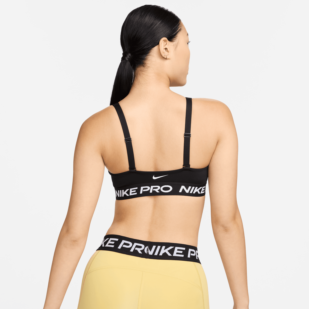 Nike Pro Indy Plunge Medium-support Padded Sports Bra Beha's Dames black white maat: XS beschikbare maaten:XS S M L