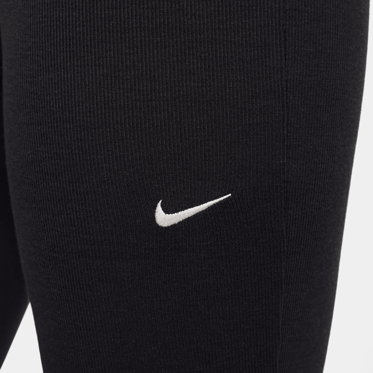 Nike Sportswear Chill Knits Mini-ribbed Mid-rise Flared Leggings Dames black sail maat: S beschikbare maaten:XS S M L