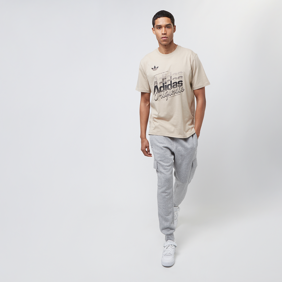adidas Originals Gfx Tee T-shirts Heren wonder beige maat: L beschikbare maaten:S M L XL