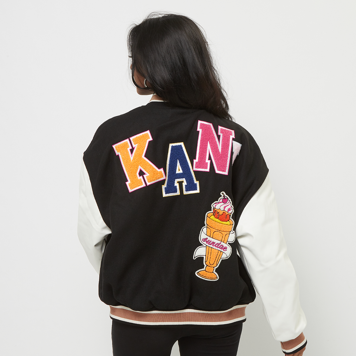 Karl Kani Retro Patch Oversized Block College Jacket Tussenseizoensjassen Dames black off white maat: M beschikbare maaten:XS S M L