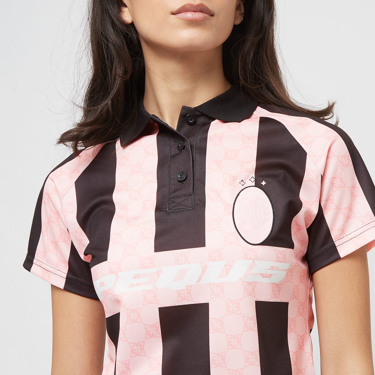 Pequs Football Logo Shirt Sportshirts Dames Black maat: S beschikbare maaten:S M L XS