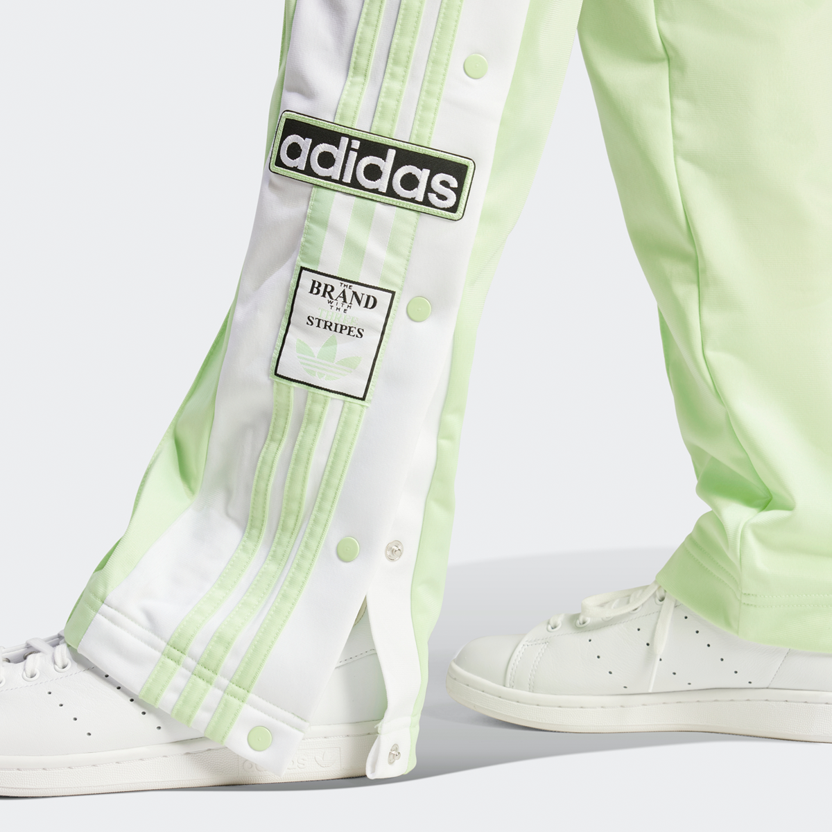 adidas Originals Adicolor Adibreak Jogging Broek Trainingsbroeken Dames semi green spark maat: S beschikbare maaten:XS S M L